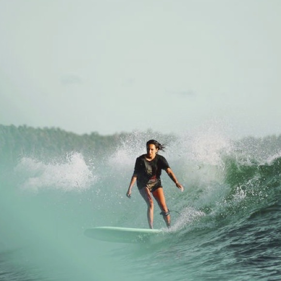 Meet your posher - Picture 2 of 6